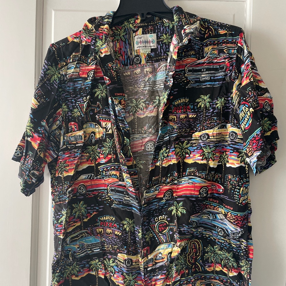 Reyn Spooner American classics shirt - great car design.